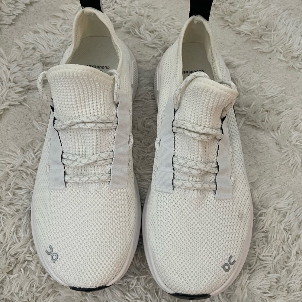 On Running Men's White Sneakers